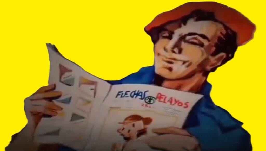 Joven con boina roja y camisa azul sonriendo mientras lee el semanario infantil Flechas y Pelayos.