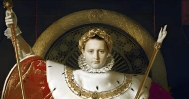 Recreación digital modificada del retrato imperial de Napoleón sentado en su trono dorado con vestiduras de gala.